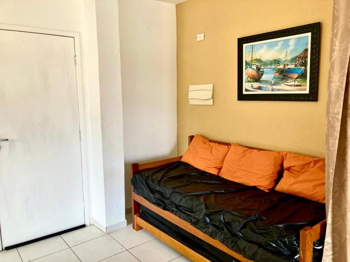 Apartamento Studio Em Predio De Frente Ao Mar Massaguacu Caraguatatuba Exterior photo